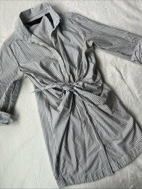 Norma Kamali Gray and White Striped Long Sleeve Shirt Dress w faux tie